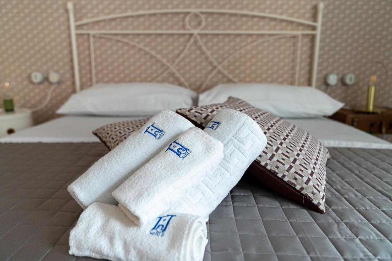 Suitetti Camere&Relax Сан-Никола-Арчелла Экстерьер фото