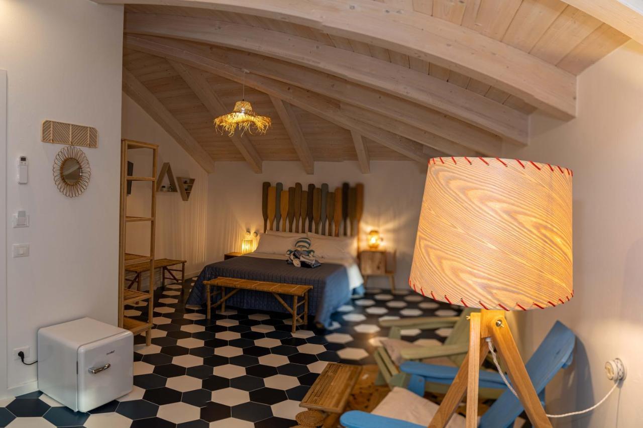 Suitetti Camere&Relax Сан-Никола-Арчелла Экстерьер фото