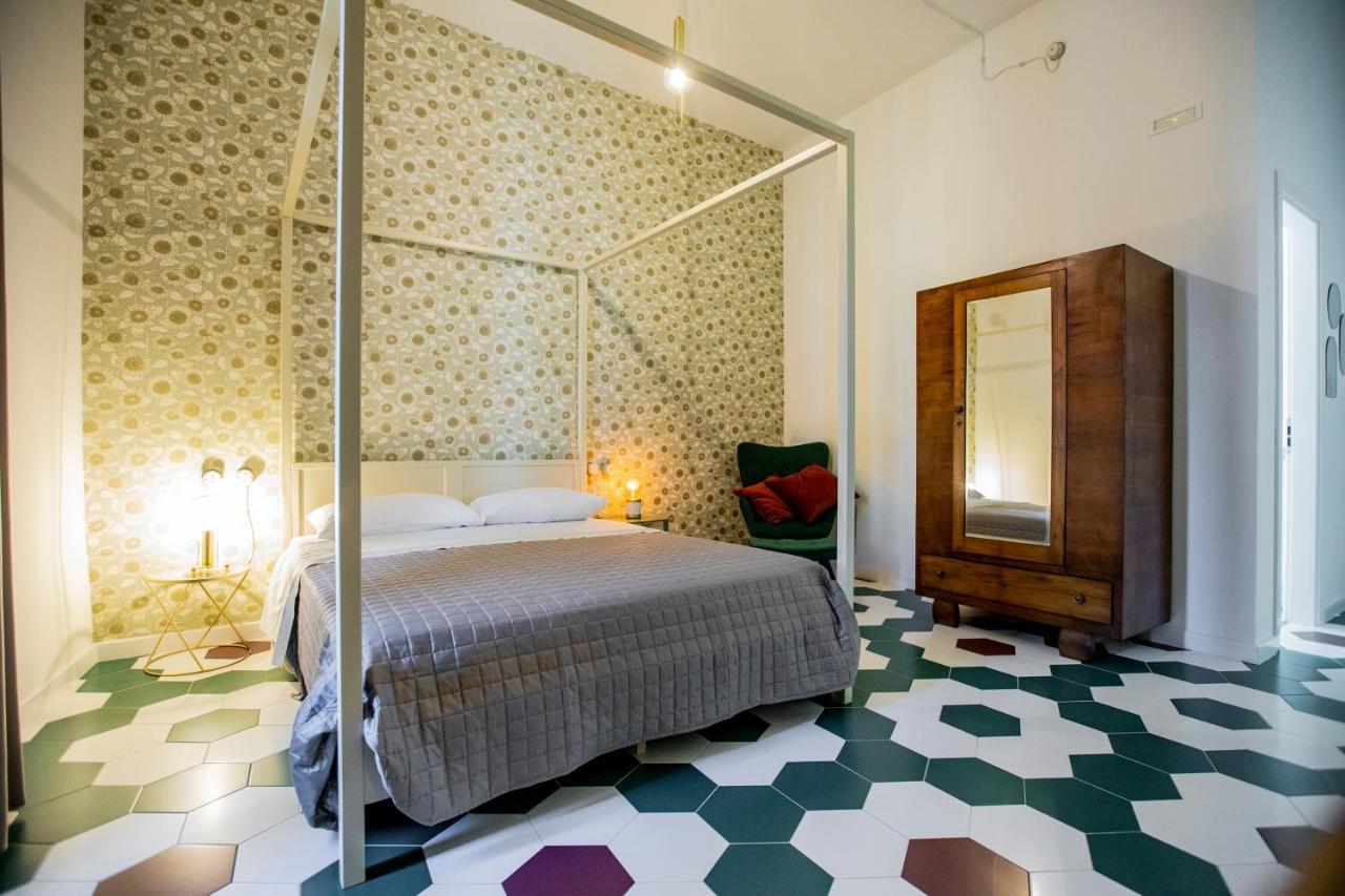 Suitetti Camere&Relax Сан-Никола-Арчелла Экстерьер фото